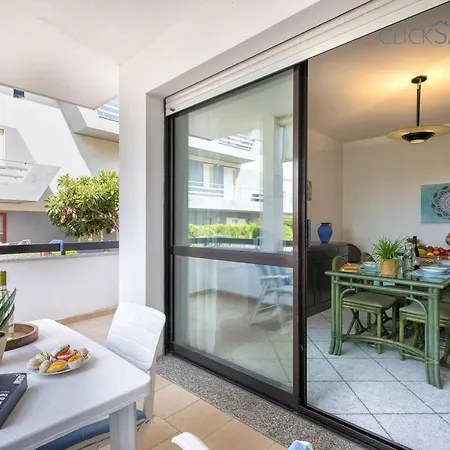 Blu With Sea-facing Terrace ألغيرو