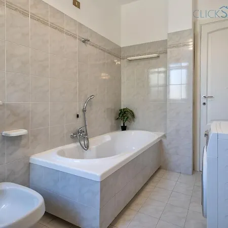 Blu With Sea-facing Terrace * אלגהרו