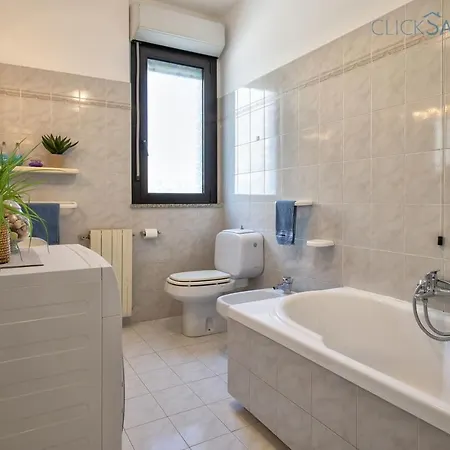 דירה Blu With Sea-facing Terrace *
