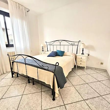 Blu With Sea-facing Terrace אלגהרו
